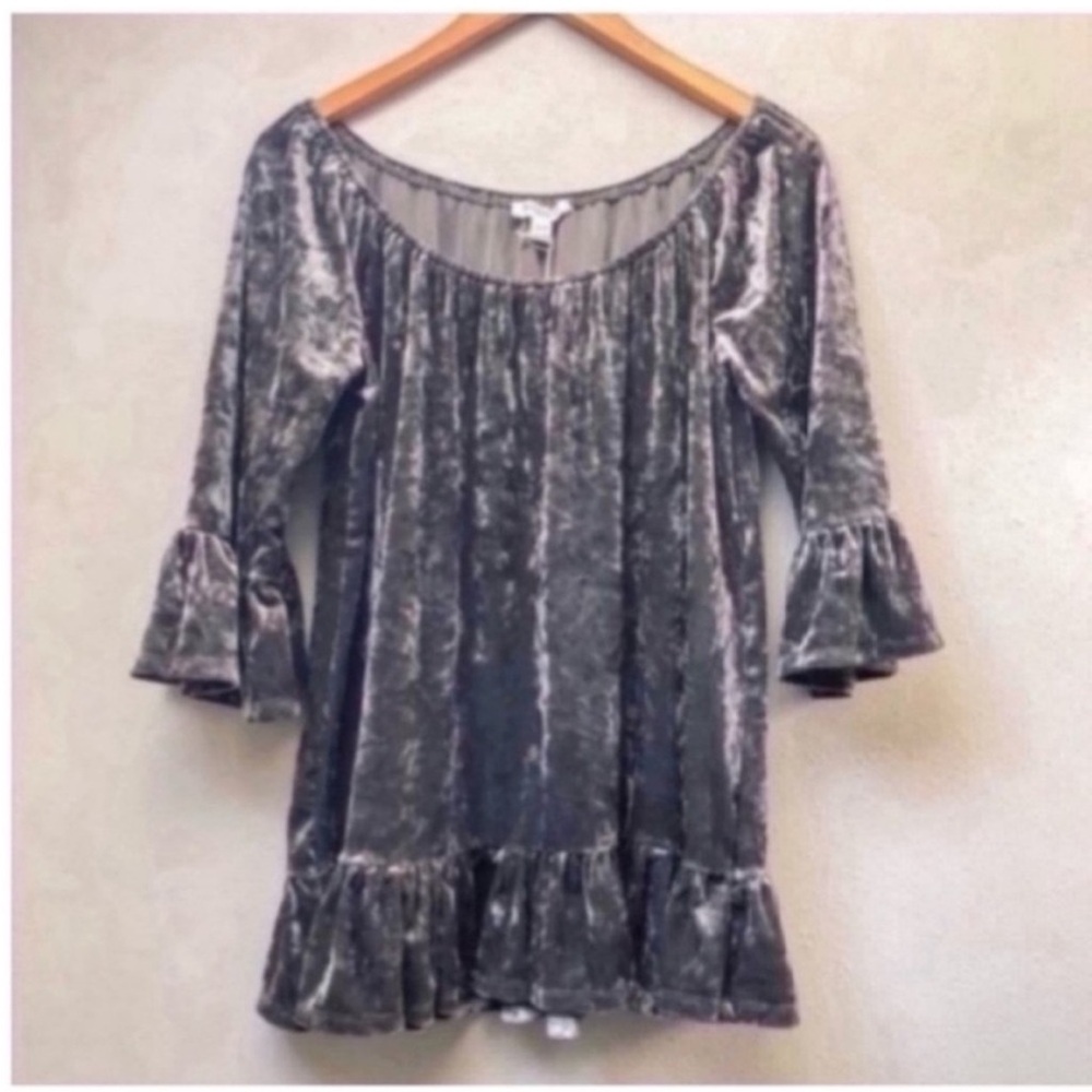 Crushed Velvet Bell Sleeve Peplum Top